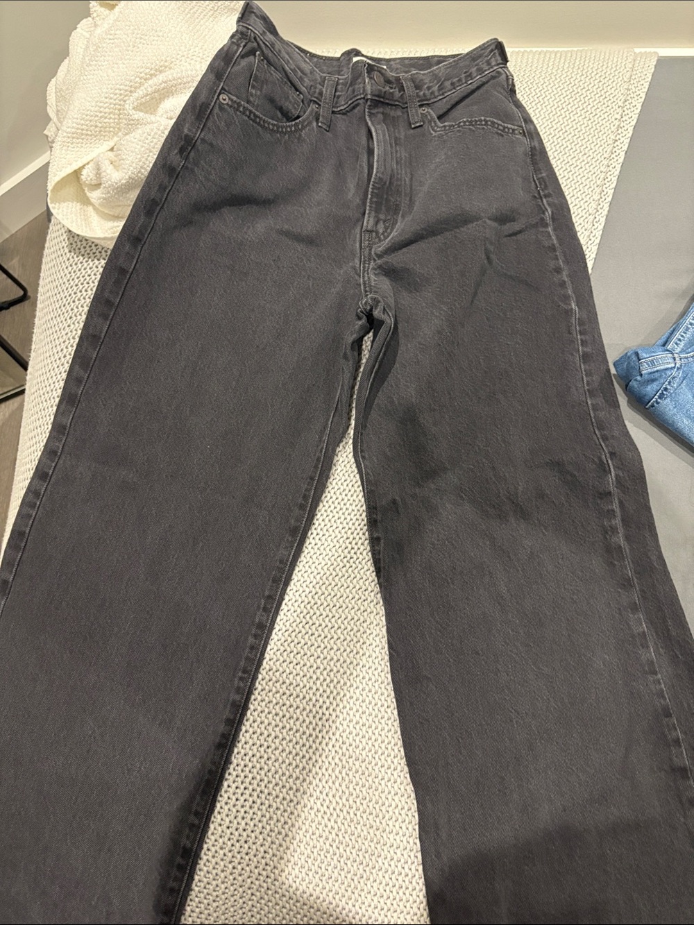 Levi's Women's Relaxed Straight Jeans — Washed Black